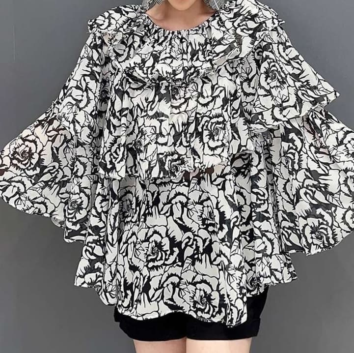 ブラウス 華やか花柄フリルオフショルダーチュニック