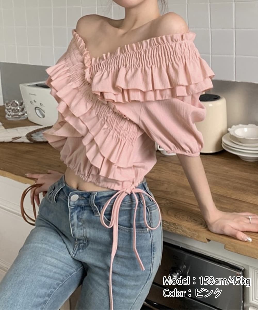 華やかフリル パフスリーブ シャーリングブラウス 半袖