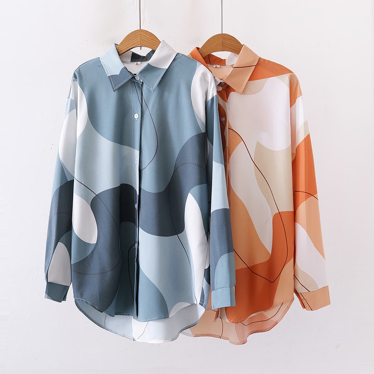 ブラウス 曲線美アートシルエットブラウス