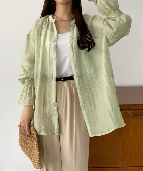 ブラウス シアー素材ゆったりバックスリットブラウス